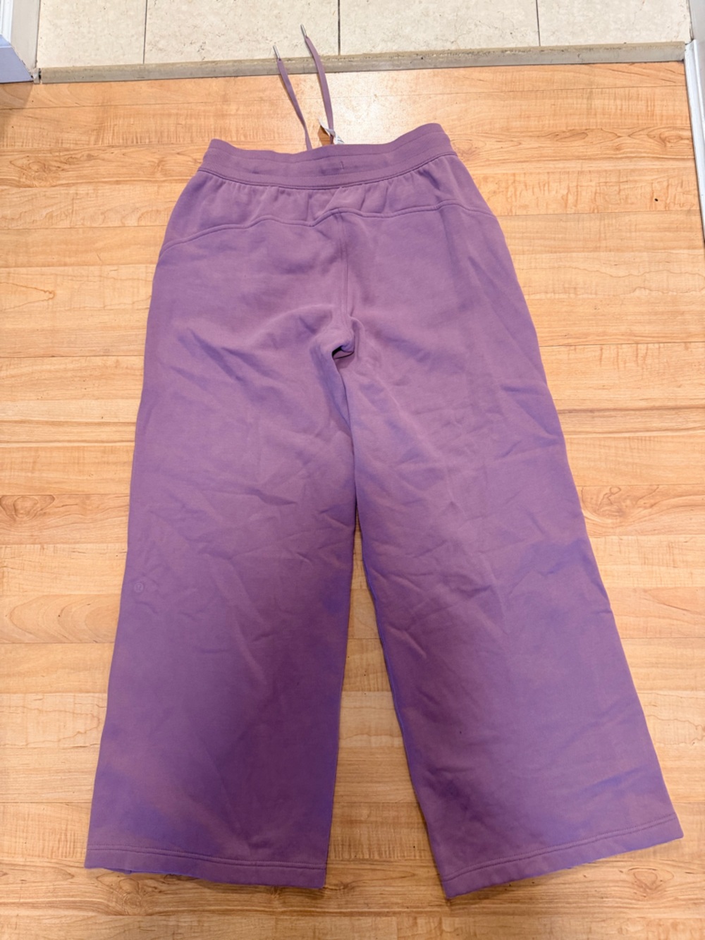 lululemon athletica Lavender Drawstring Lounge Pants - Picture 6 of 6
